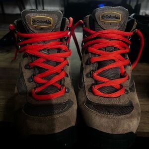 Columbia Men's Brown Hilltop Hiking Shoes size 10